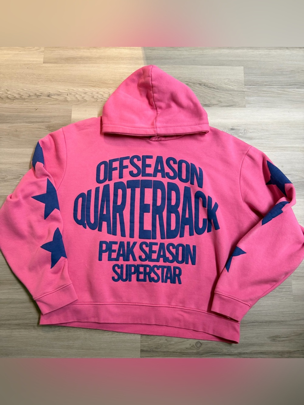 Boohoo Pink Crewneck Sweater with Navy Graphic
